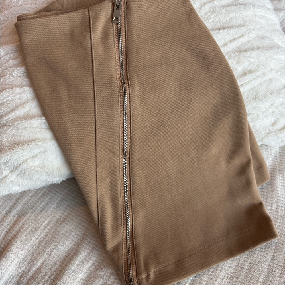 Tan Zip-Up Skirt
